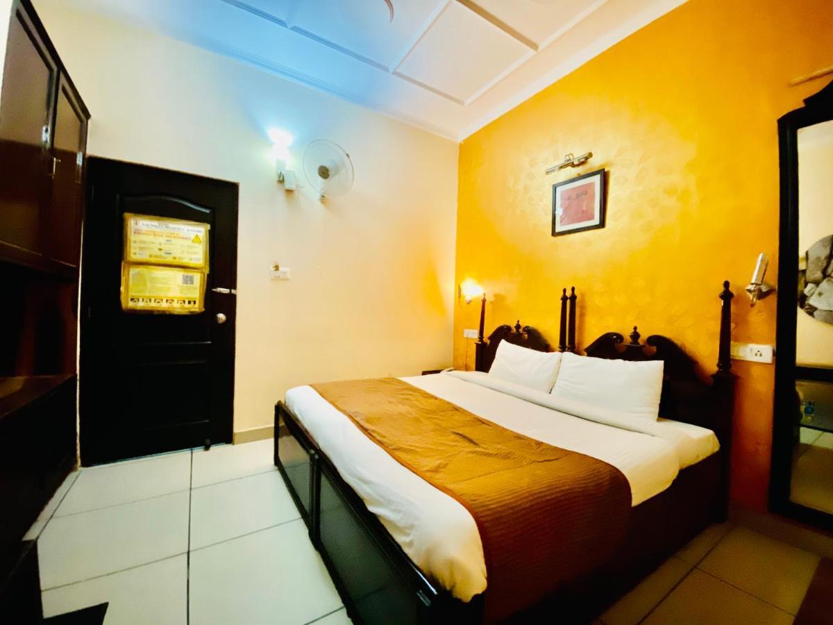 Hotel Aachman Regency Šimla Exteriér fotografie