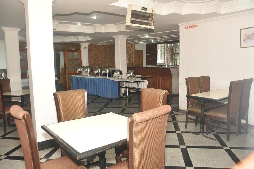 Hotel Aachman Regency Šimla Exteriér fotografie